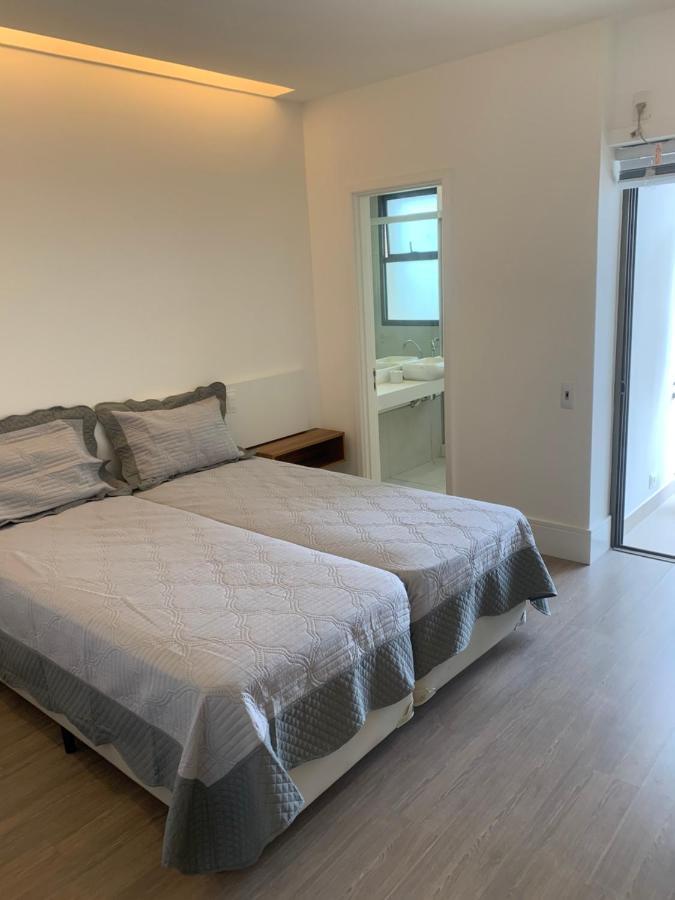 Flat Com 65 Metros; Sala; Duas Suites; Cozinha Recem-Reformado Rio de Janeiro Bagian luar foto